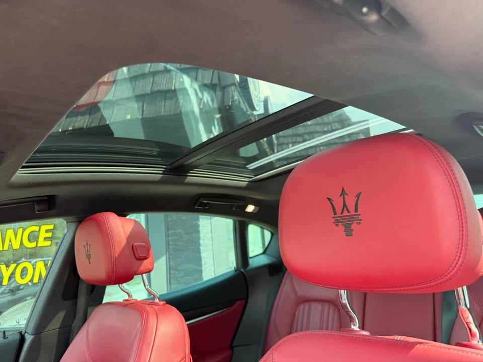 2018 Maserati Levante - Image 18 of 20