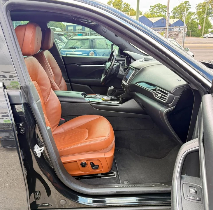 2018 Maserati Levante - Image 17 of 20
