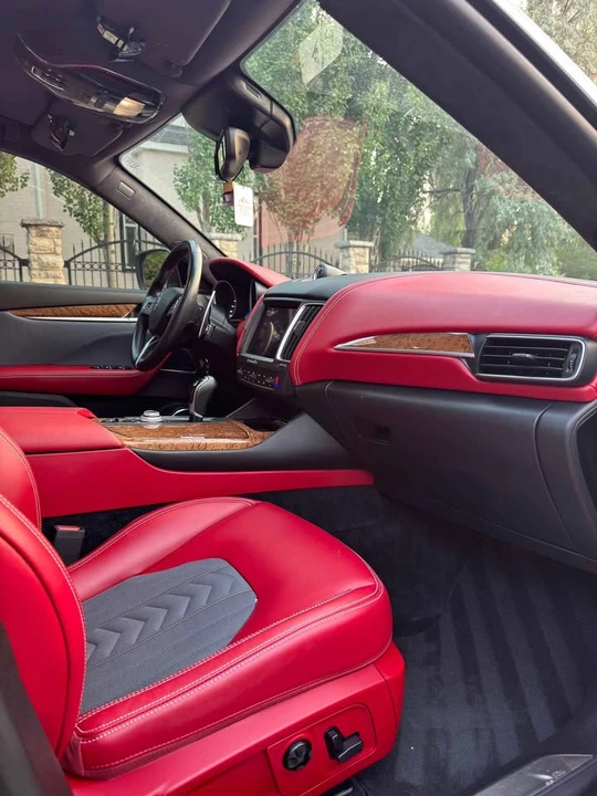2018 Maserati Levante - Image 9 of 20