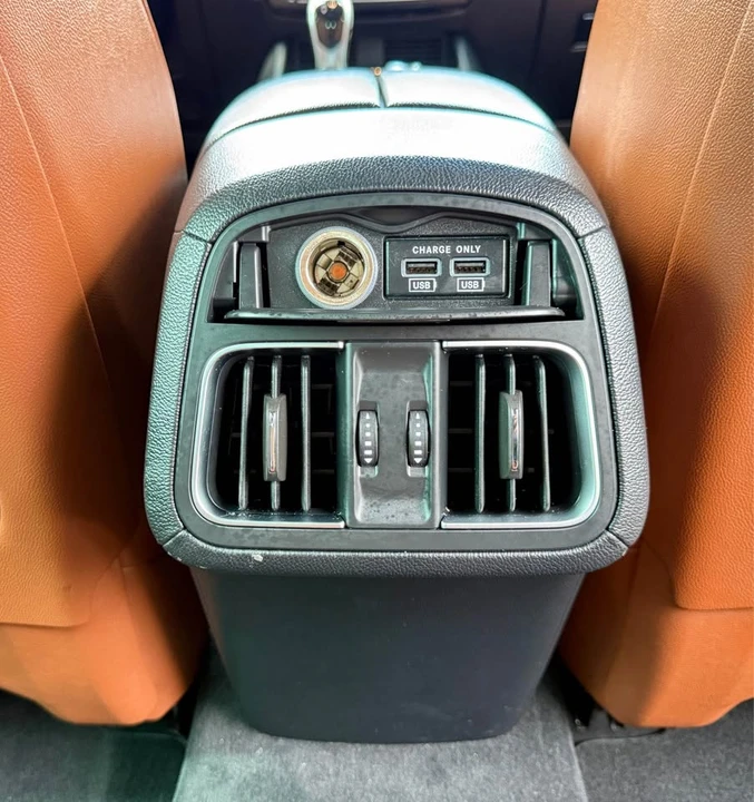 2018 Maserati Levante - Image 19 of 20