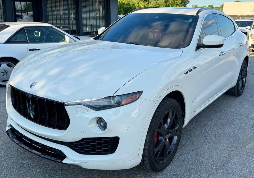 2018 Maserati Levante - Image 2 of 20
