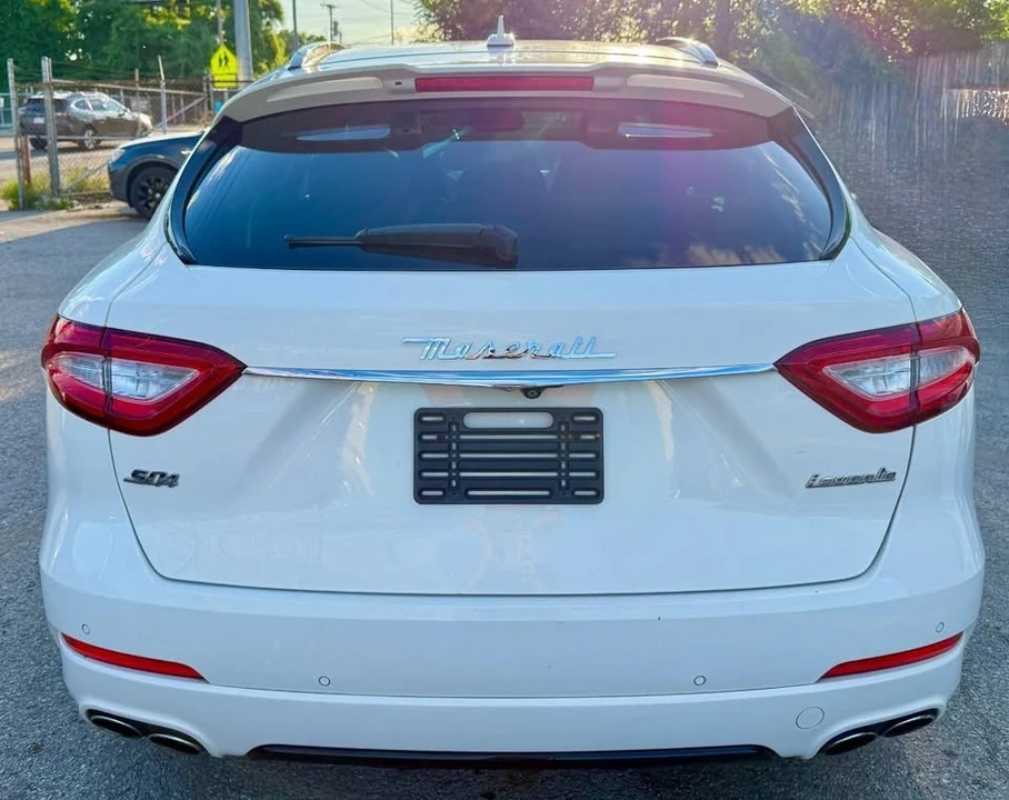 2018 Maserati Levante - Image 7 of 20