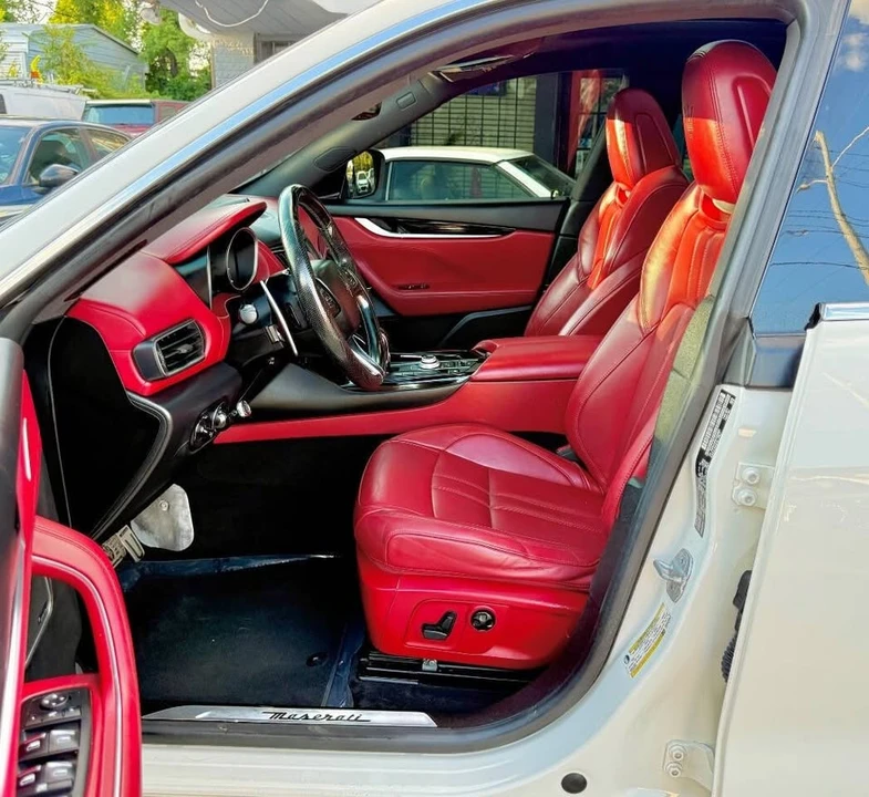 2018 Maserati Levante - Image 16 of 20