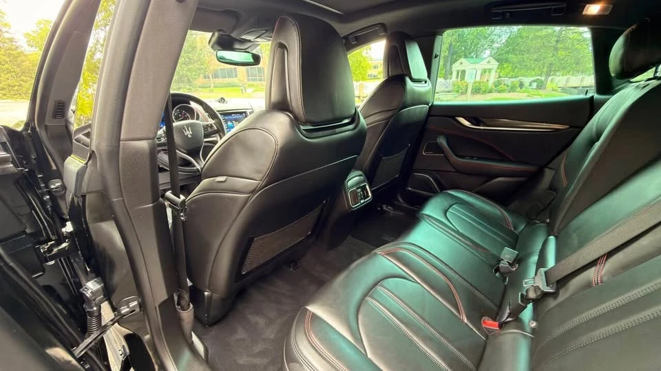 2018 Maserati Levante - Image 11 of 18
