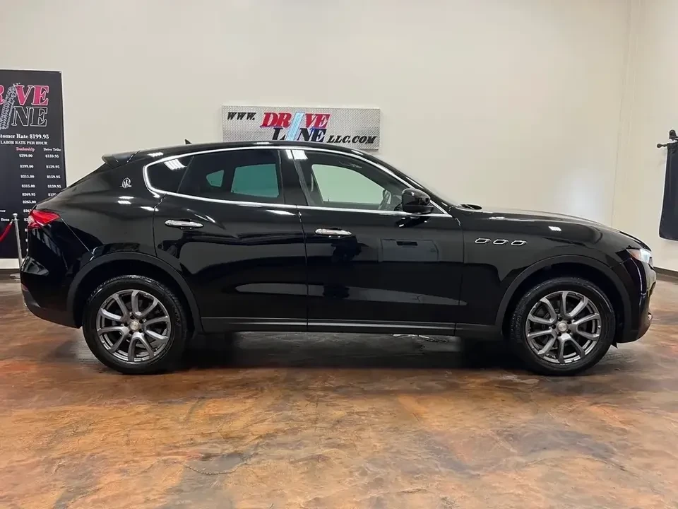 2018 Maserati Levante - Image 5 of 18