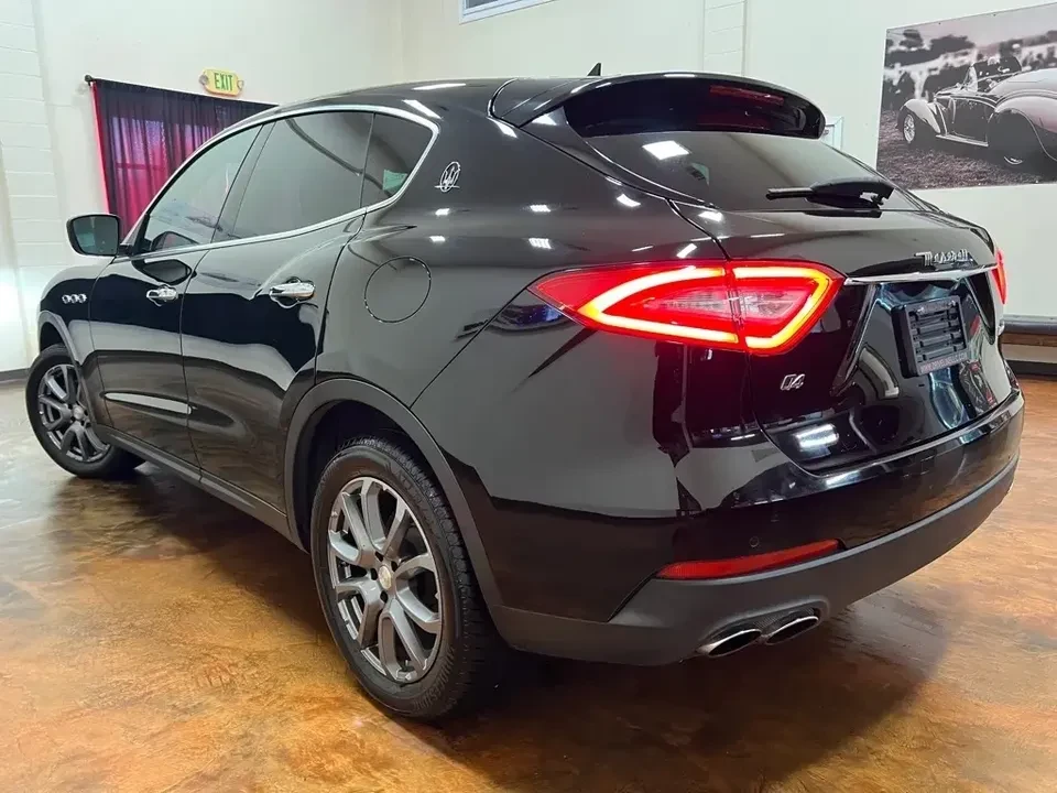 2018 Maserati Levante - Image 4 of 18