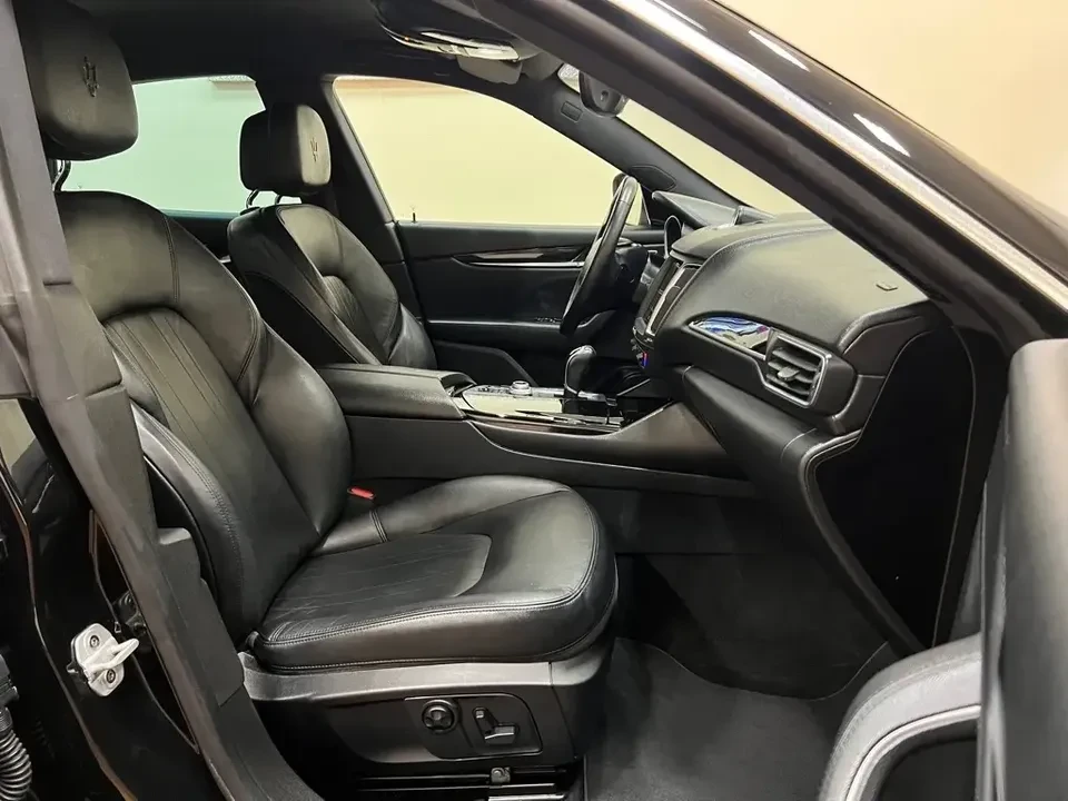 2018 Maserati Levante - Image 13 of 18