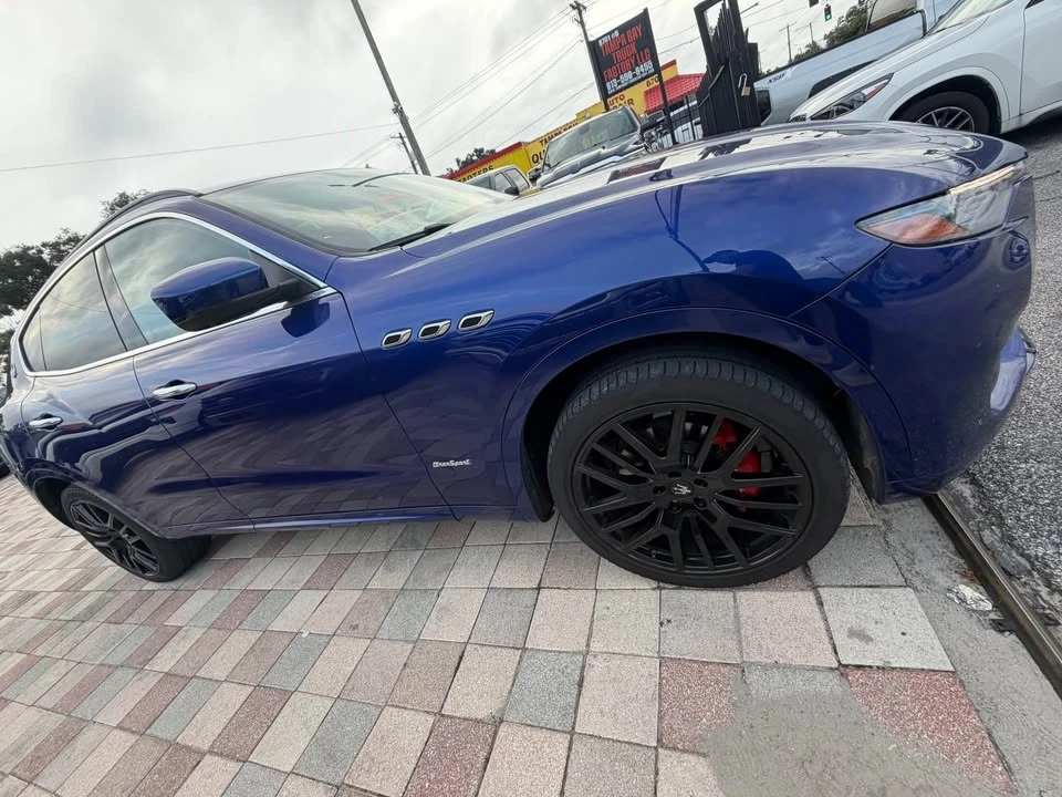 2018 Maserati Levante - Image 2 of 6
