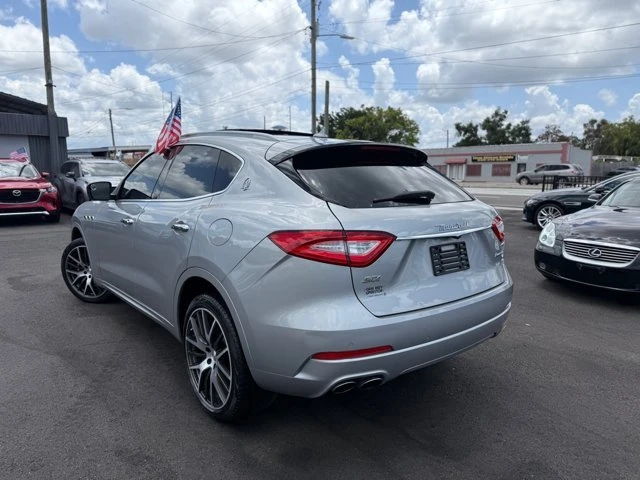 2018 Maserati Levante - Image 9 of 20