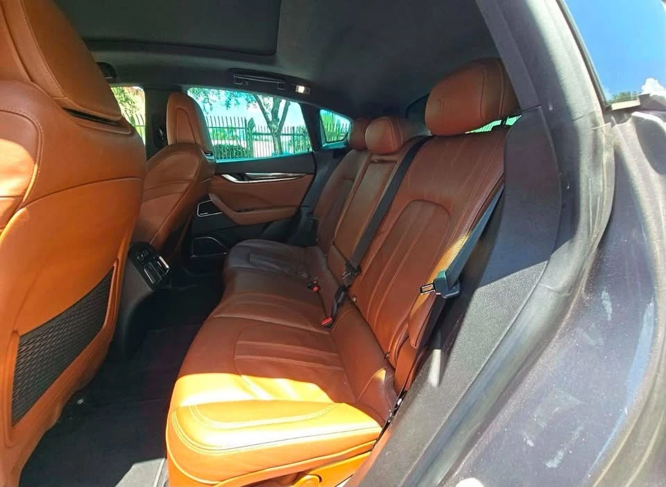 2018 Maserati Levante - Image 6 of 7