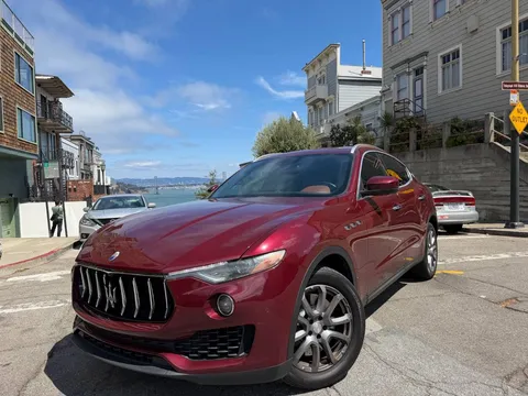 2018 Maserati Levante S