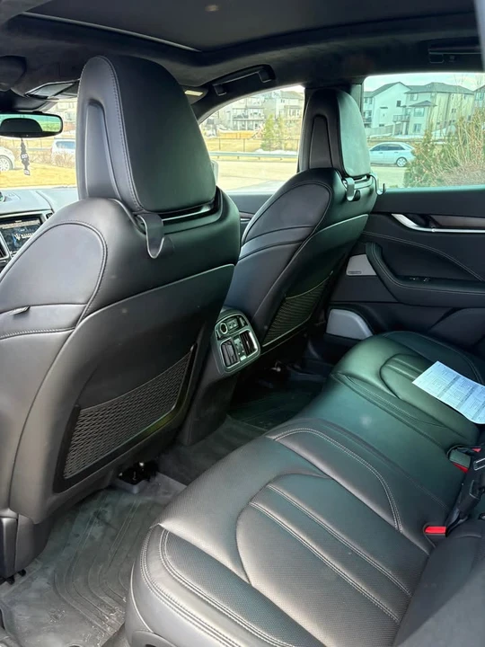 2018 Maserati Levante - Image 17 of 19