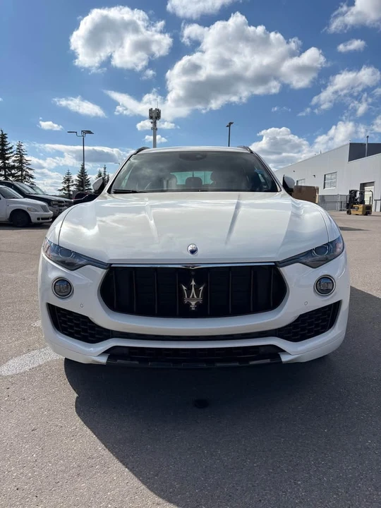 2018 Maserati Levante - Image 2 of 19
