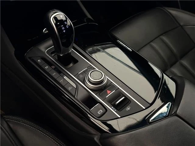 2018 Maserati Levante - Image 16 of 18