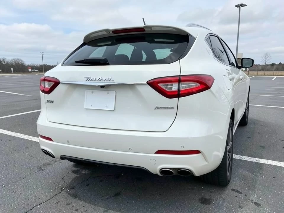 2018 Maserati Levante - Image 3 of 18