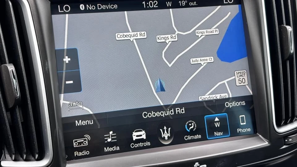 2018 Maserati Levante - Image 15 of 20