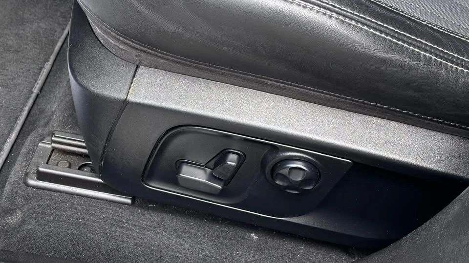 2018 Maserati Levante - Image 12 of 20