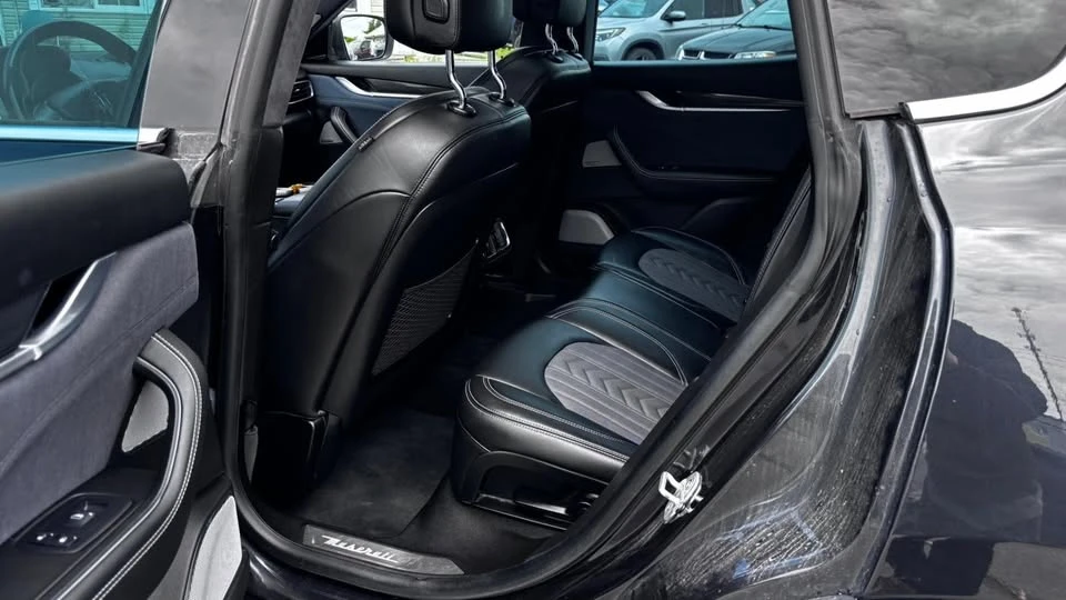 2018 Maserati Levante - Image 11 of 20