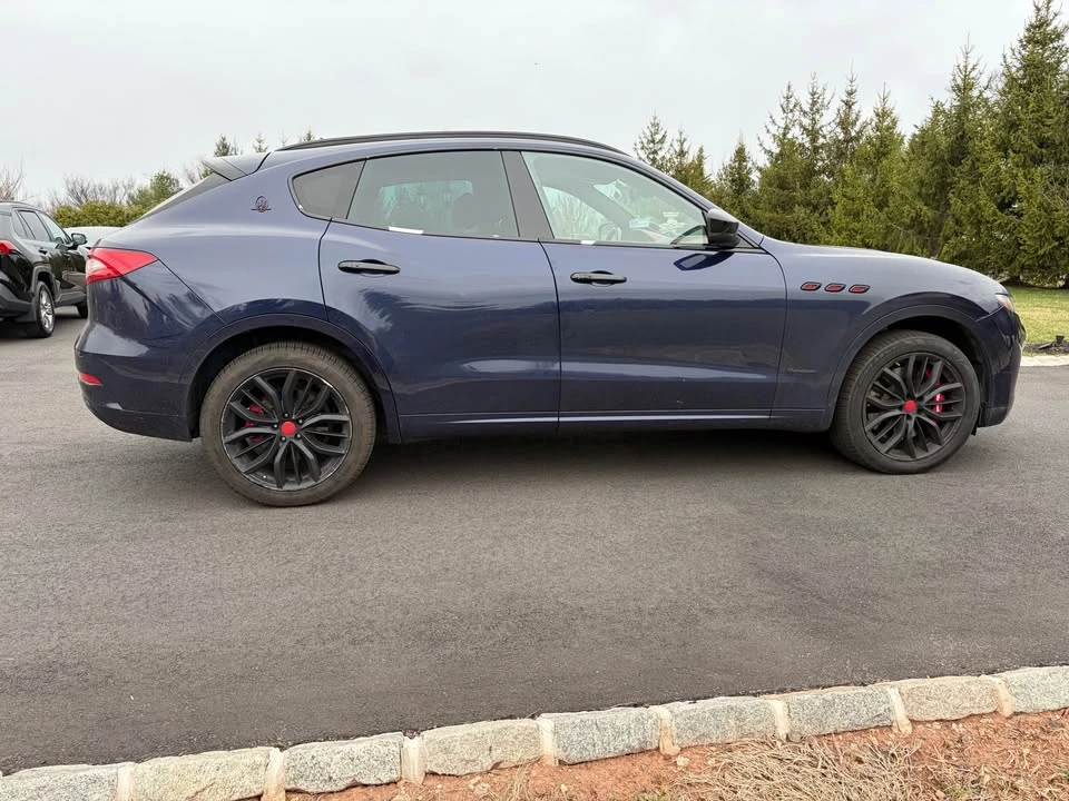2018 Maserati Levante - Image 8 of 20