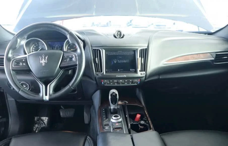 2018 Maserati Levante - Image 6 of 8