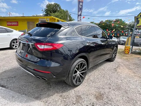 2018 Maserati Levante S GranLusso