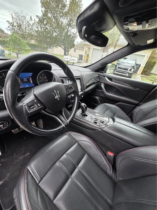 2018 Maserati Levante - Image 16 of 18