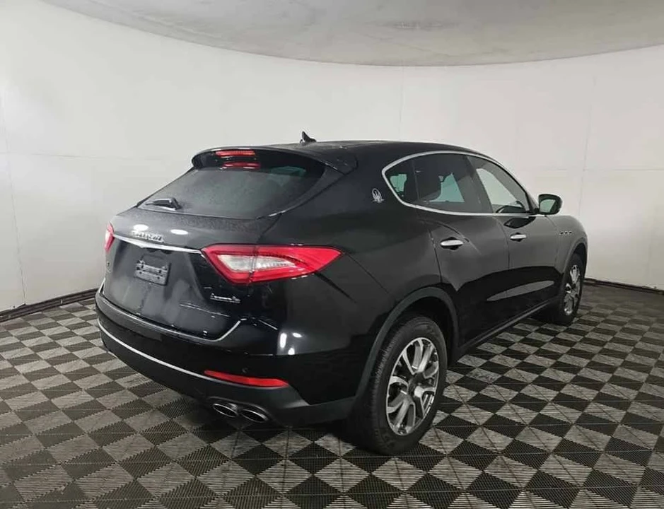 2018 Maserati Levante - Image 3 of 9