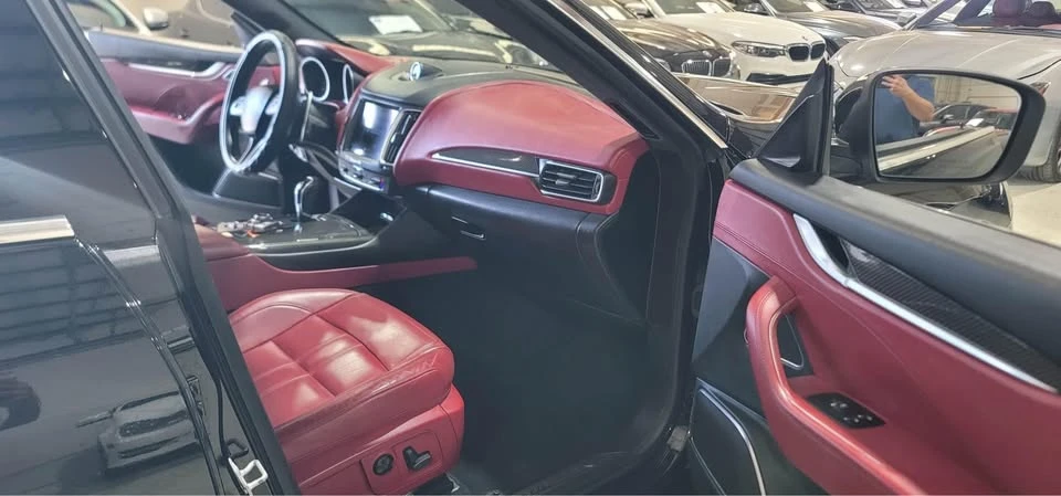 2018 Maserati Levante - Image 7 of 17