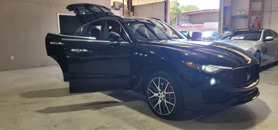 2018 Maserati Levante - Image 4 of 17