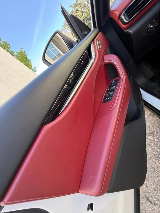 2018 Maserati Levante - Image 5 of 12