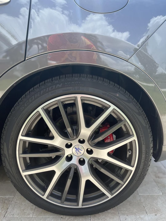 2018 Maserati Levante - Image 25 of 29
