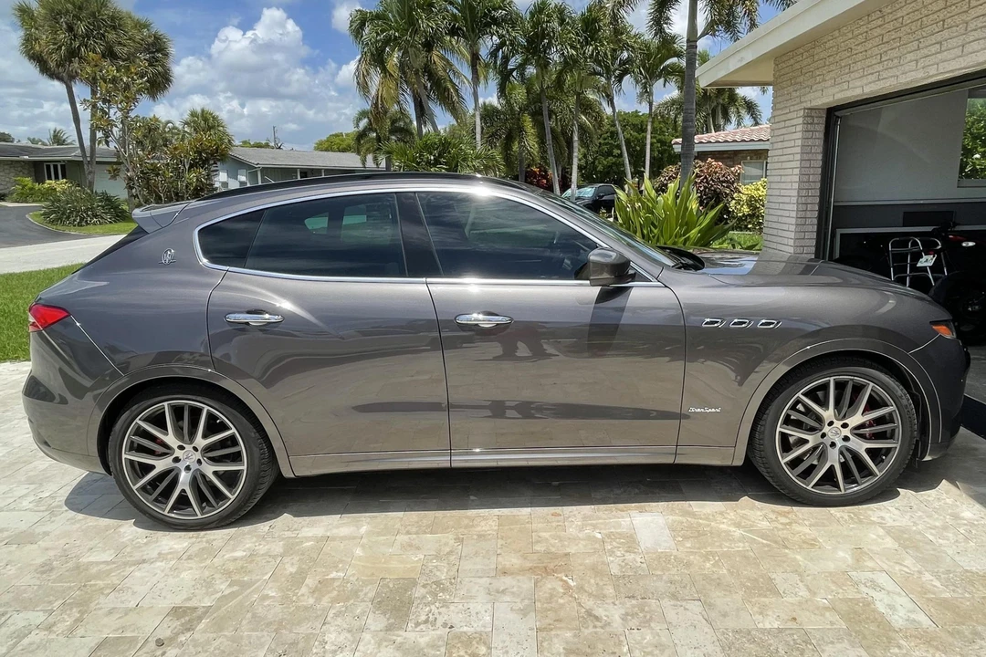 2018 Maserati Levante - Image 3 of 29