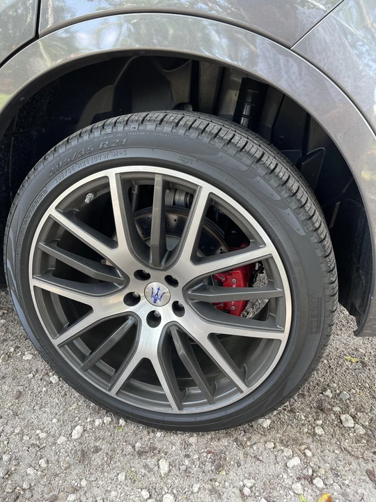 2018 Maserati Levante - Image 24 of 29