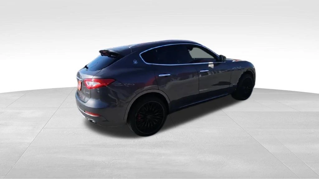 2018 Maserati Levante - Image 8 of 12
