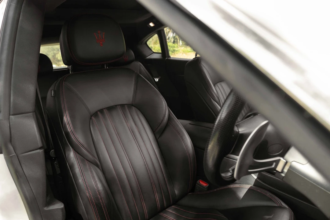 2018 Maserati Levante - Image 4 of 21