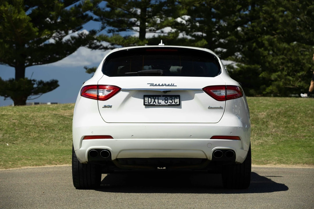 2018 Maserati Levante - Image 11 of 21