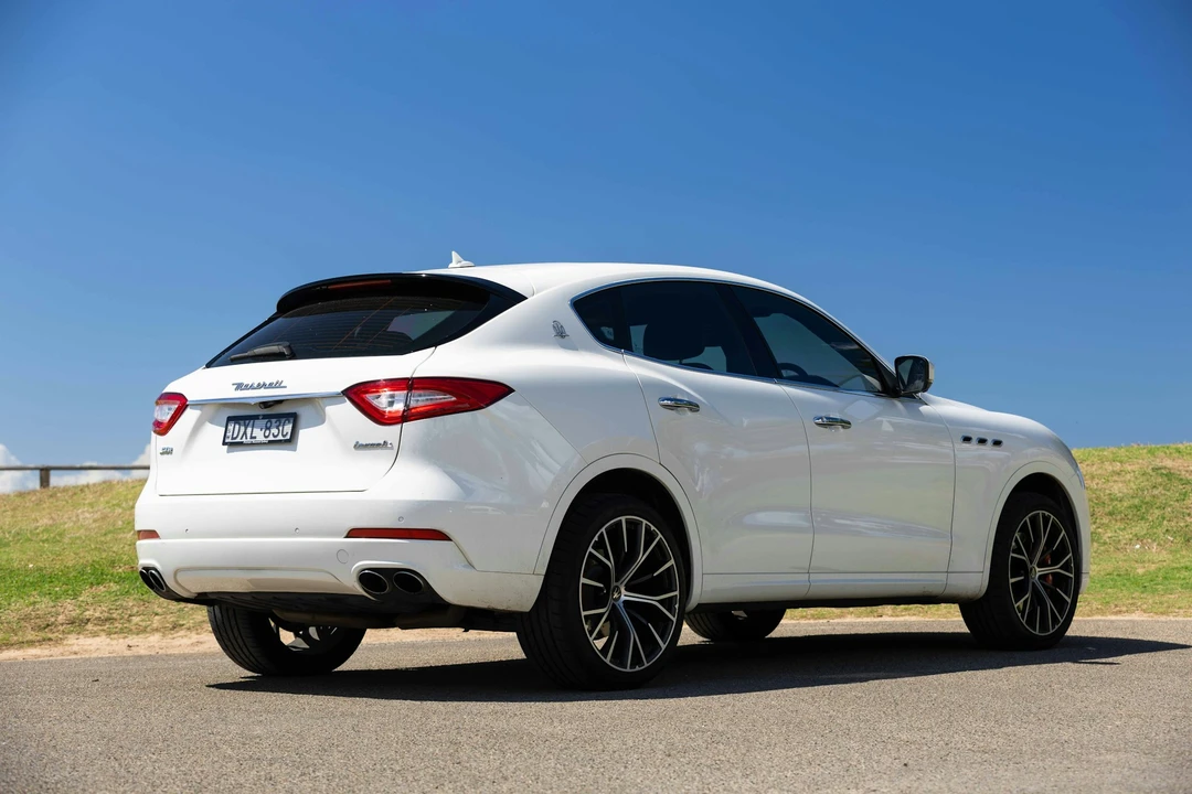 2018 Maserati Levante - Image 18 of 21