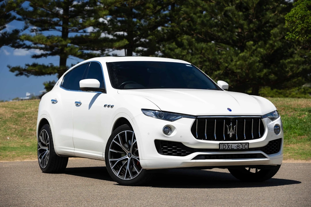 2018 Maserati Levante - Image 2 of 21