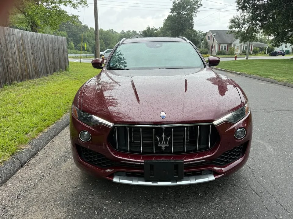 2018 Maserati Levante - Image 2 of 9