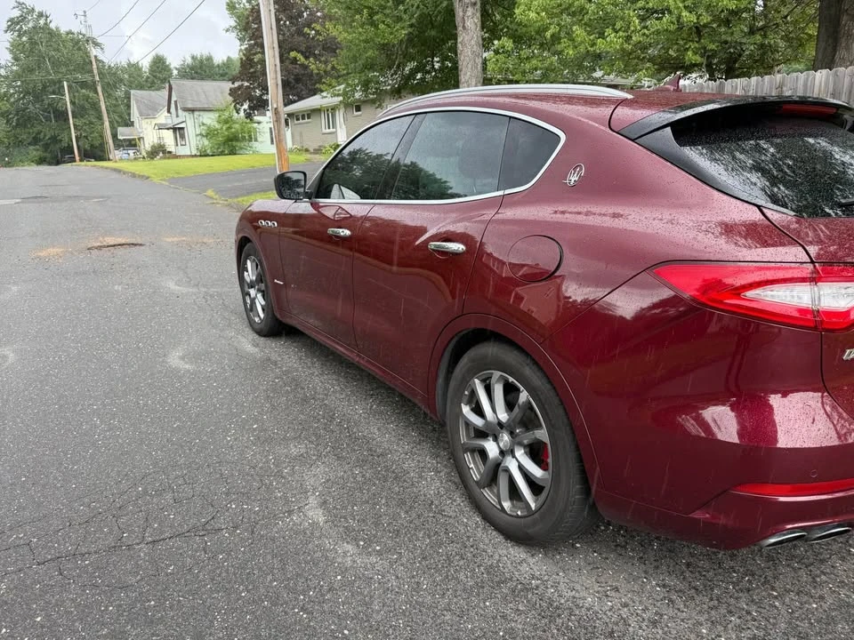 2018 Maserati Levante - Image 4 of 9