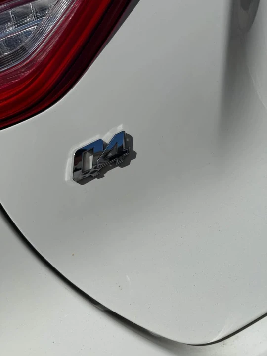2018 Maserati Levante - Image 5 of 14