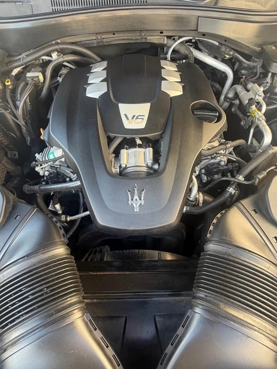 2018 Maserati Levante - Image 3 of 10