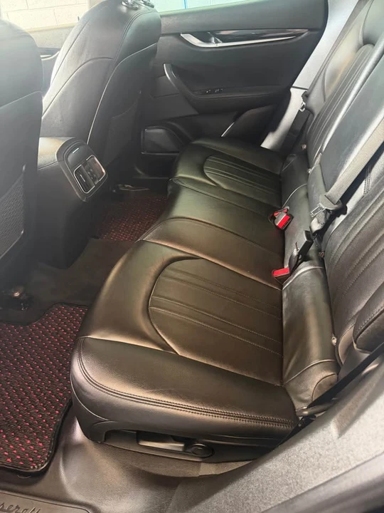 2018 Maserati Levante - Image 8 of 10