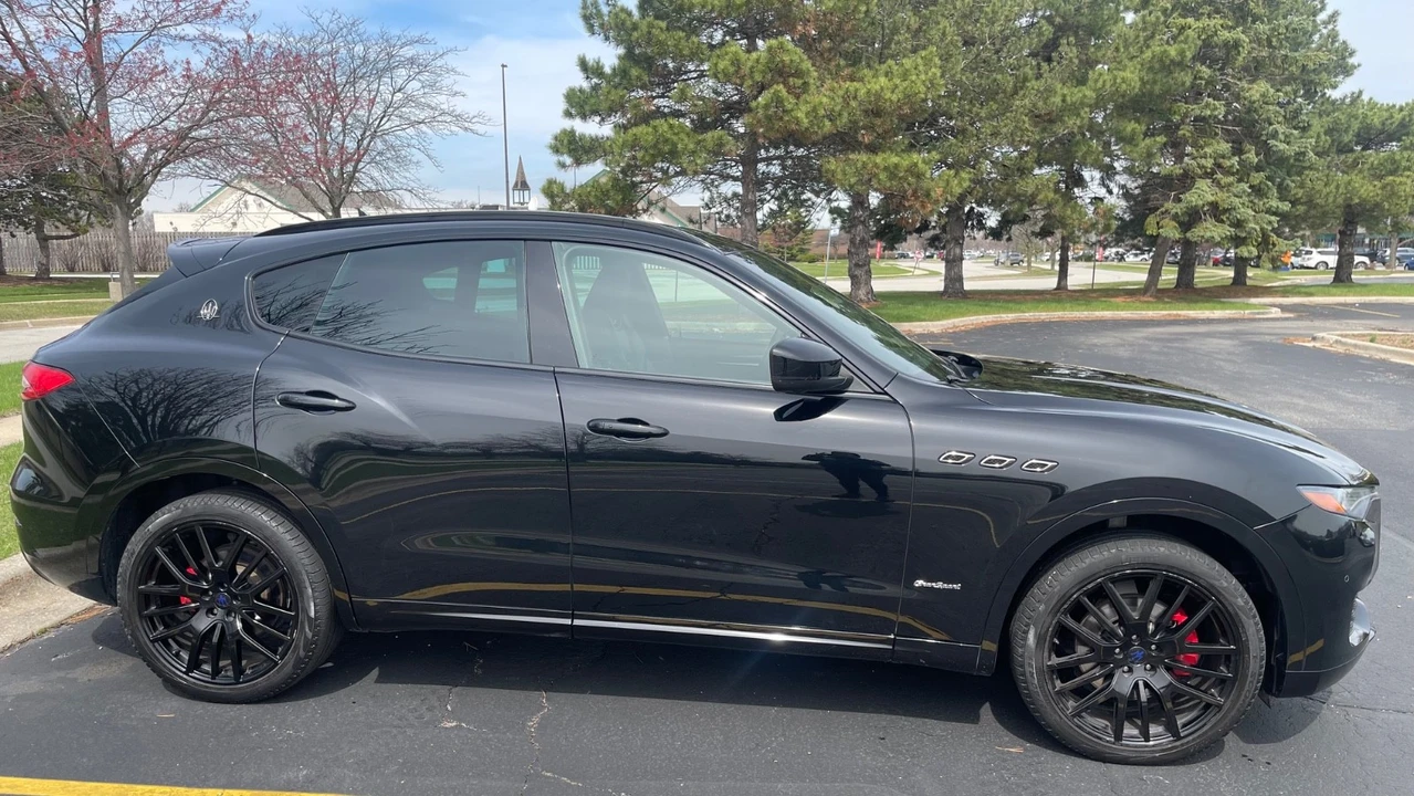 2018 Maserati Levante - Image 3 of 18