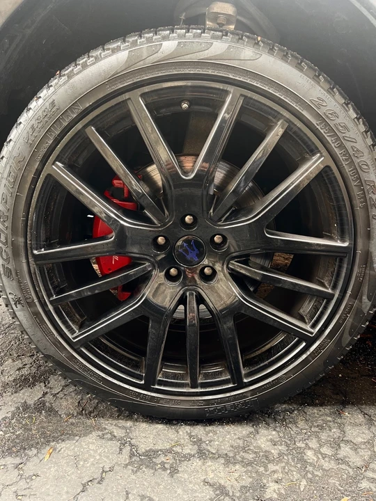 2018 Maserati Levante - Image 7 of 18