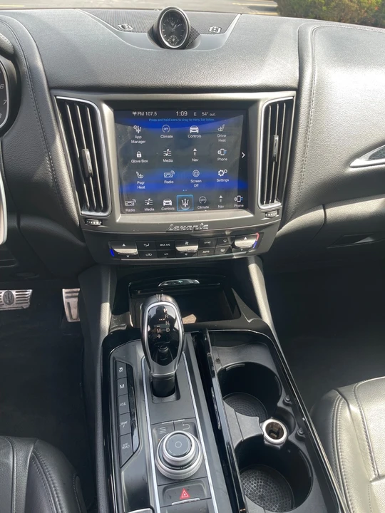 2018 Maserati Levante - Image 12 of 18
