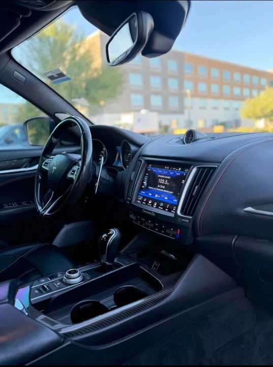 2018 Maserati Levante - Image 7 of 10