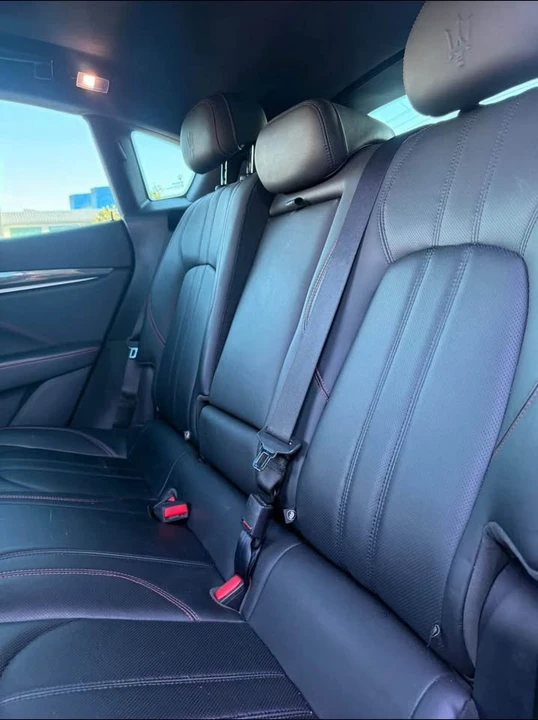 2018 Maserati Levante - Image 8 of 10