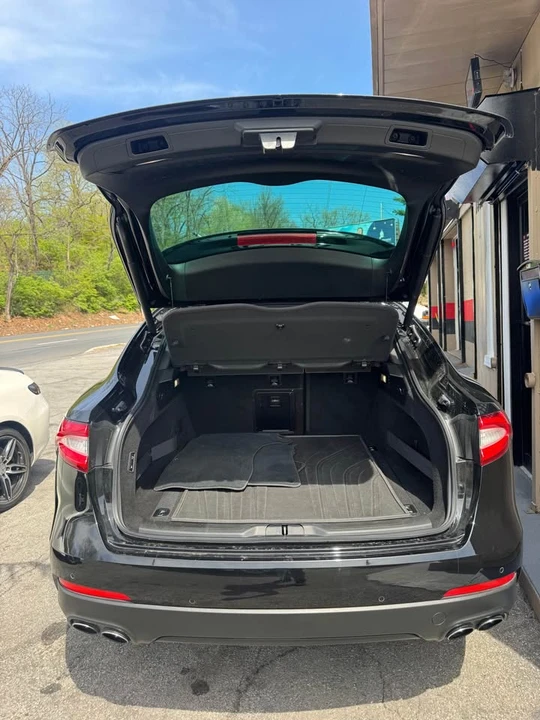 2018 Maserati Levante - Image 11 of 11