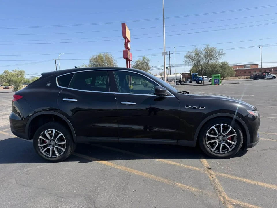 2018 Maserati Levante - Image 5 of 10